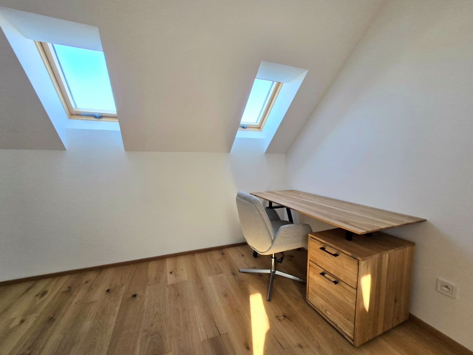 Predaj bytu 3-izbový 84 m², Ruská, Praha, Praha Predaj bytu 3-izbový 84 m², Ruská, Praha, Praha