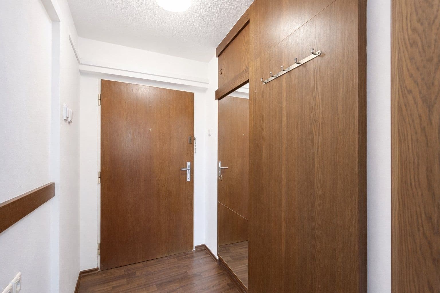 Prenájom bytu 1-izbový 20 m², Na okruhu, Praha, Praha Prenájom bytu 1-izbový 20 m², Na okruhu, Praha, Praha