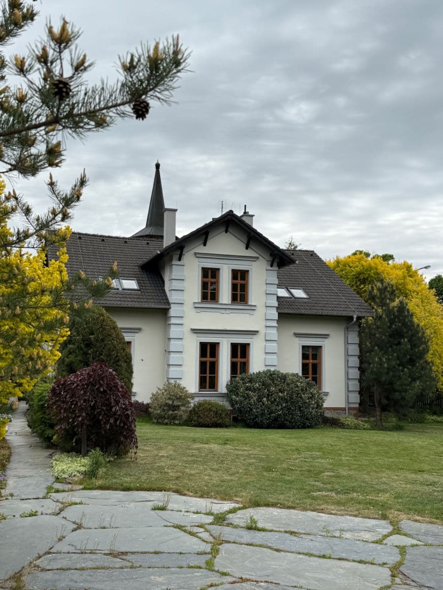 Predaj domu 287 m², pozemek 1.900 m², Ježník, Krnov, Moravskoslezský kraj Predaj domu 287 m², pozemek 1.900 m², Ježník, Krnov, Moravskoslezský kraj