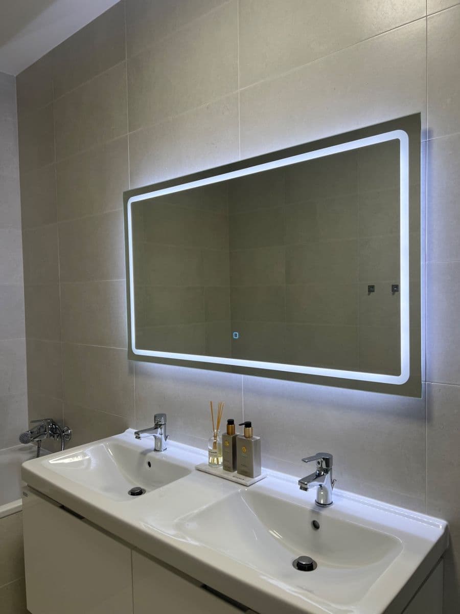 Prenájom bytu 3-izbový 99 m², Pavla Beneše, Praha, Praha Prenájom bytu 3-izbový 99 m², Pavla Beneše, Praha, Praha