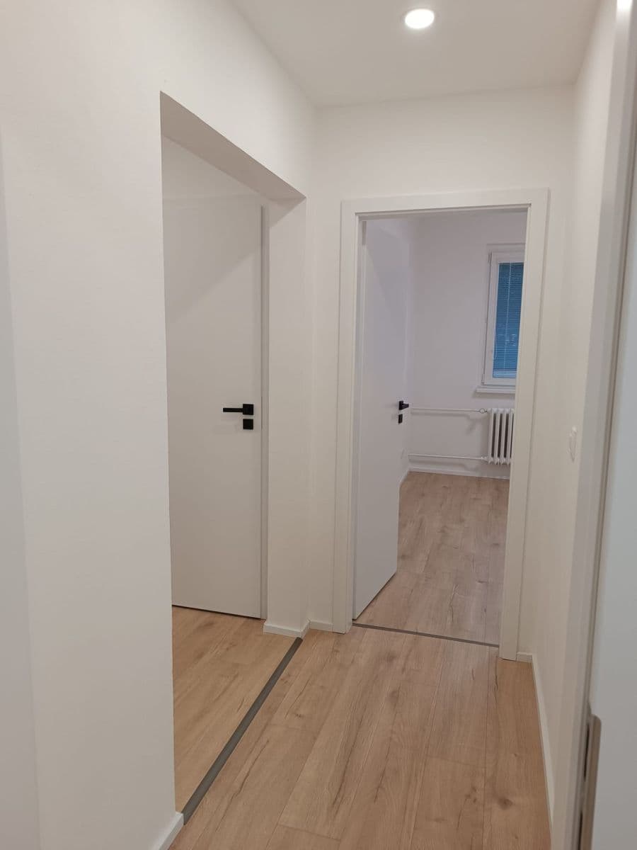 Predaj bytu 2-izbový 58 m², Souběžná, Brno, Jihomoravský kraj Predaj bytu 2-izbový 58 m², Souběžná, Brno, Jihomoravský kraj