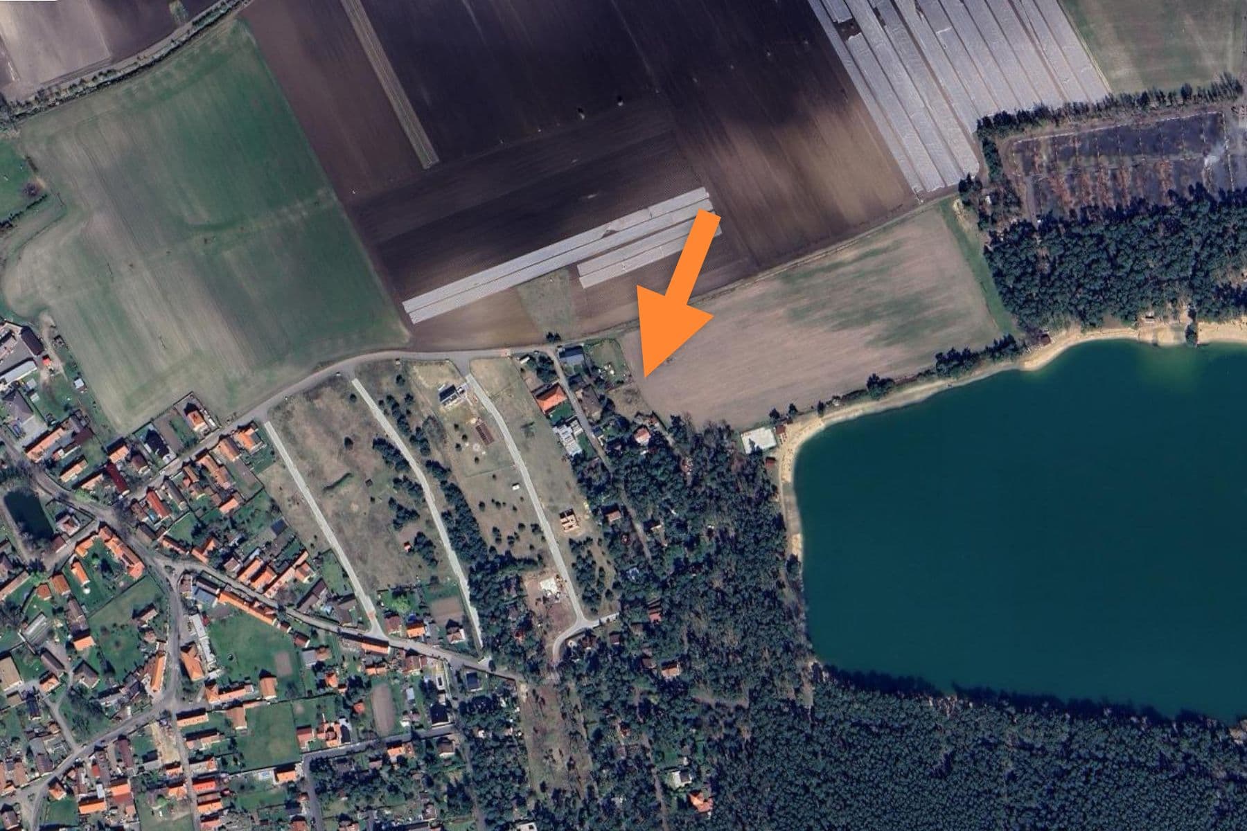Predaj pozemku 1.321 m², Lhota, Středočeský kraj Predaj pozemku 1.321 m², Lhota, Středočeský kraj