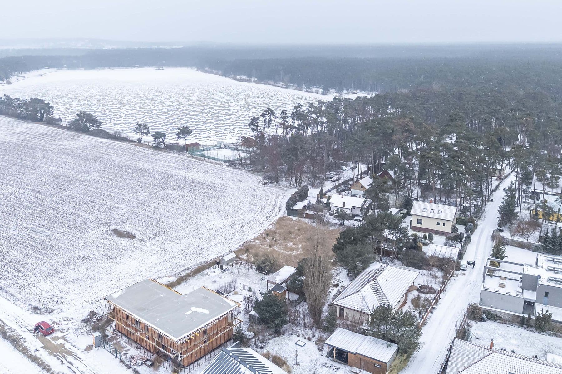 Predaj pozemku 1.321 m², Lhota, Středočeský kraj Predaj pozemku 1.321 m², Lhota, Středočeský kraj