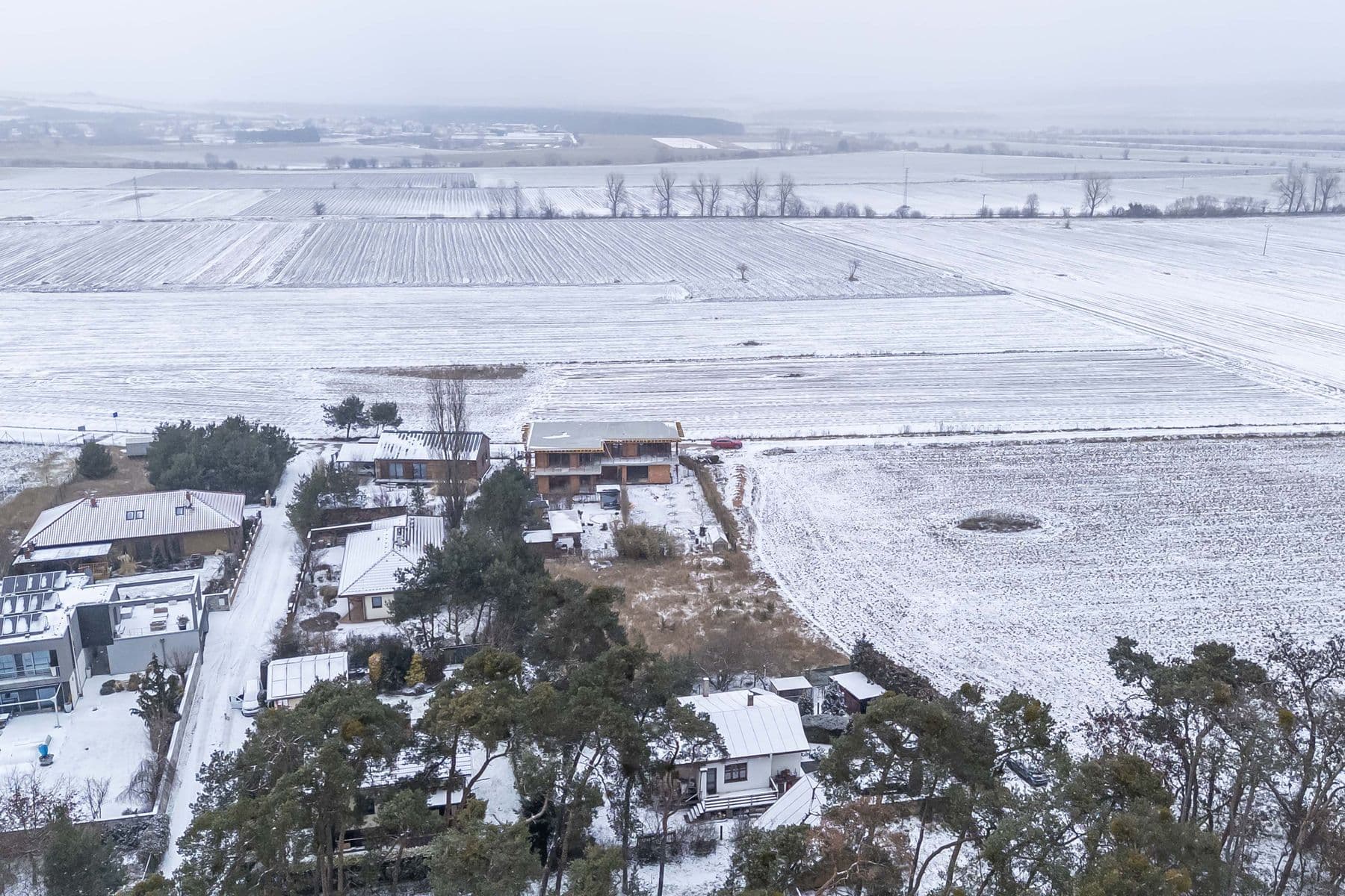 Predaj pozemku 1.321 m², Lhota, Středočeský kraj Predaj pozemku 1.321 m², Lhota, Středočeský kraj