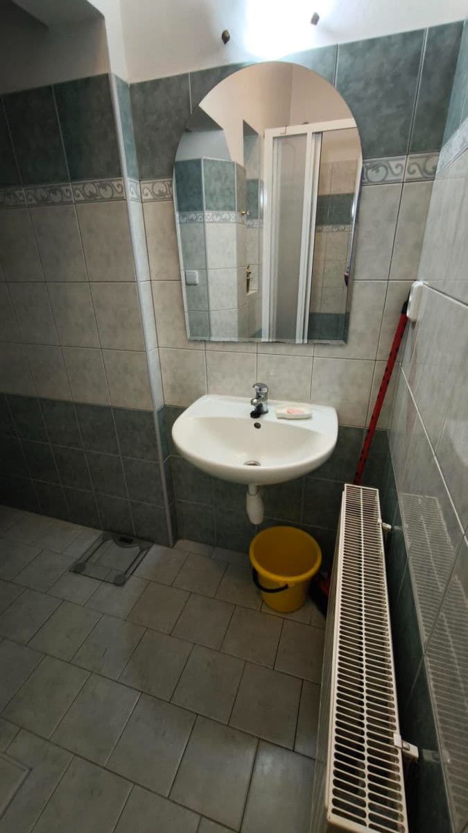 Prenájom bytu 1-izbový 26 m², Ve Smečkách, Praha, Praha Prenájom bytu 1-izbový 26 m², Ve Smečkách, Praha, Praha