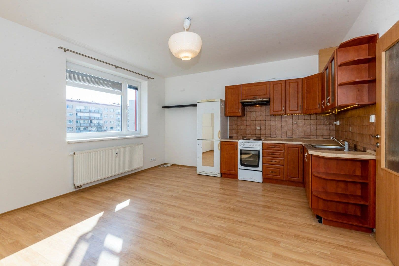 Prenájom bytu 2-izbový 38 m², Českodubská, Praha, Praha Prenájom bytu 2-izbový 38 m², Českodubská, Praha, Praha