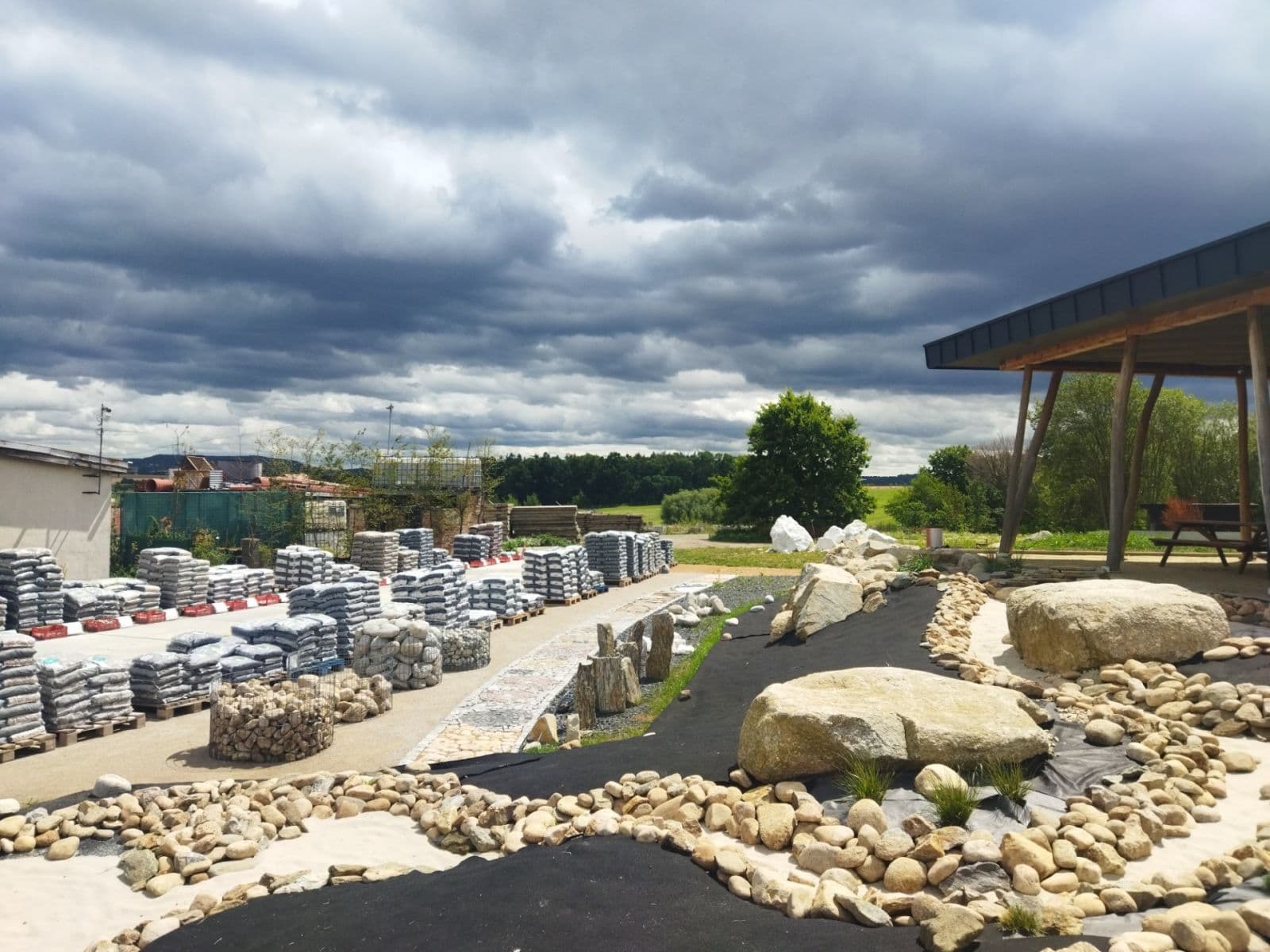 Prenájom pozemku 20.000 m², Říčany, Středočeský kraj Prenájom pozemku 20.000 m², Říčany, Středočeský kraj