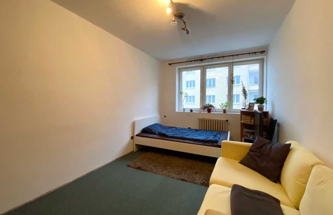 Prenájom bytu 3-izbový 74 m², U Strže, Praha, Praha Prenájom bytu 3-izbový 74 m², U Strže, Praha, Praha