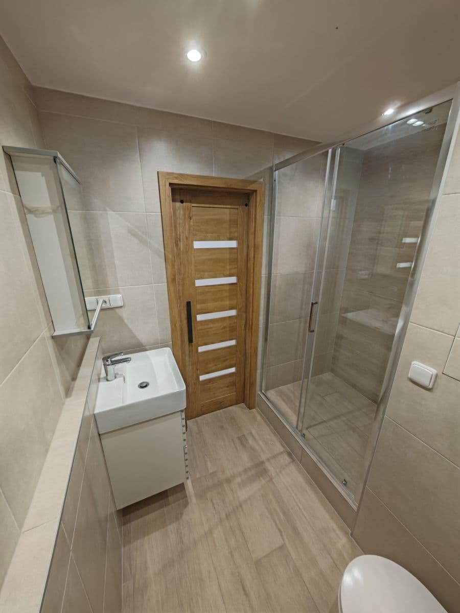 Prenájom bytu 1-izbový 27 m², Komenského, Plzeň, Plzeňský kraj Prenájom bytu 1-izbový 27 m², Komenského, Plzeň, Plzeňský kraj