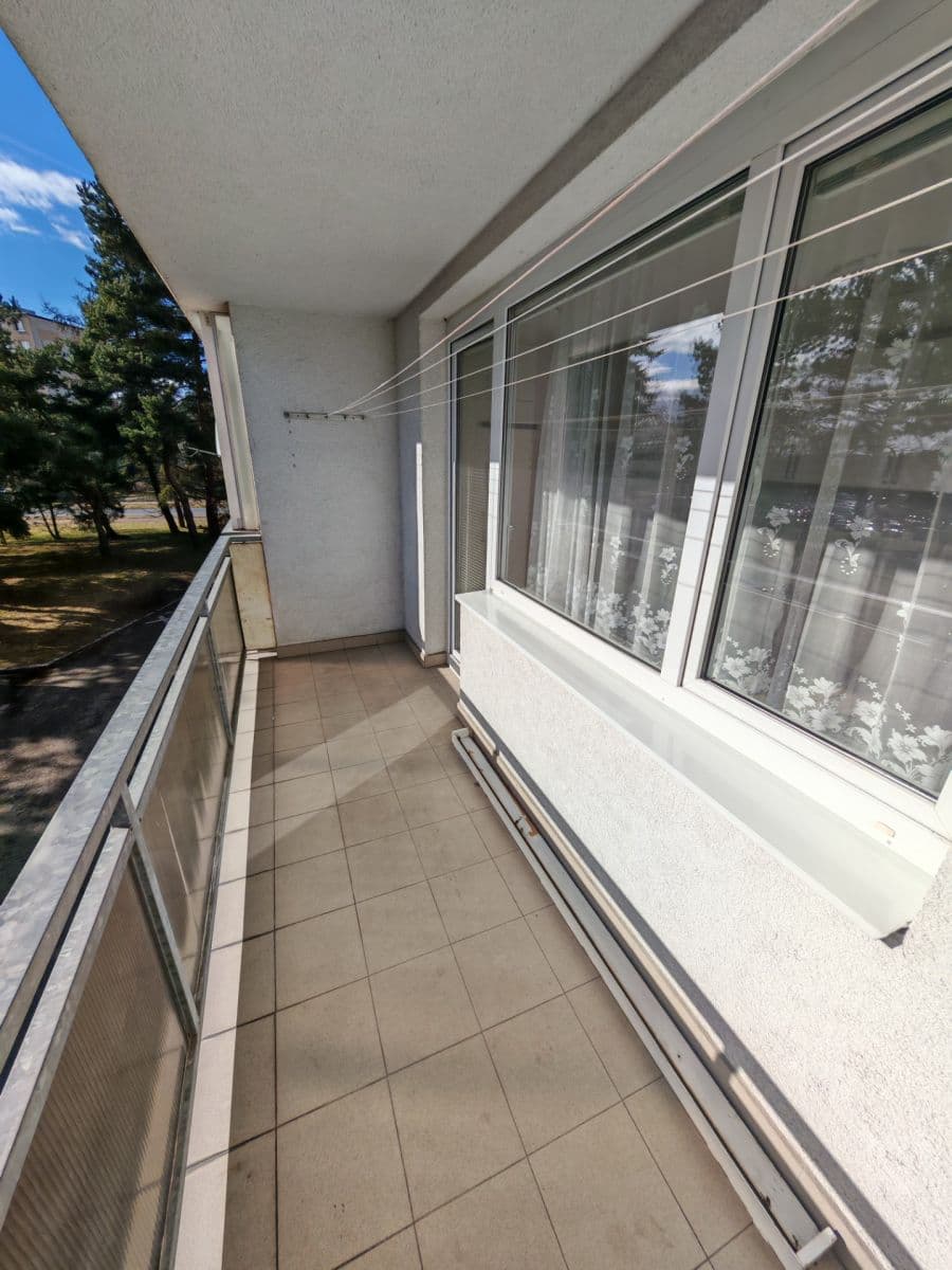 Prenájom bytu 1-izbový 27 m², Komenského, Plzeň, Plzeňský kraj Prenájom bytu 1-izbový 27 m², Komenského, Plzeň, Plzeňský kraj