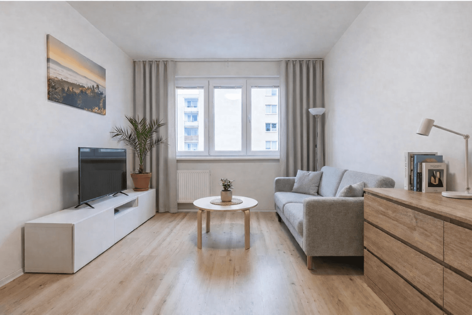 Prenájom bytu 1-izbový 36 m², Komenského, Odolena Voda, Středočeský kraj Prenájom bytu 1-izbový 36 m², Komenského, Odolena Voda, Středočeský kraj