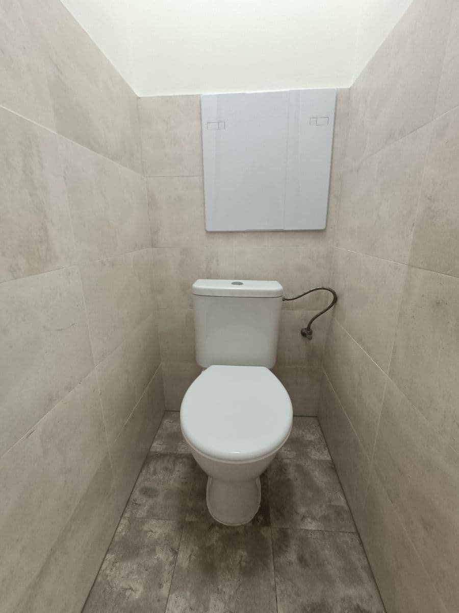 Prenájom bytu 1-izbový 36 m², Komenského, Odolena Voda, Středočeský kraj Prenájom bytu 1-izbový 36 m², Komenského, Odolena Voda, Středočeský kraj