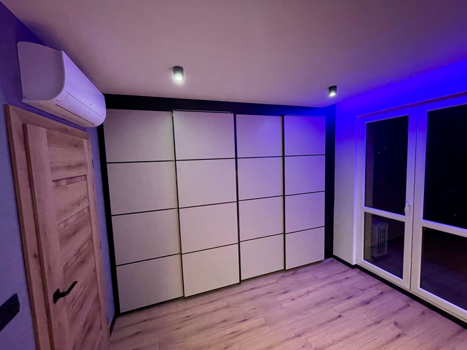 Predaj bytu 3-izbový 64 m², Výškovická, Ostrava, Moravskoslezský kraj Predaj bytu 3-izbový 64 m², Výškovická, Ostrava, Moravskoslezský kraj