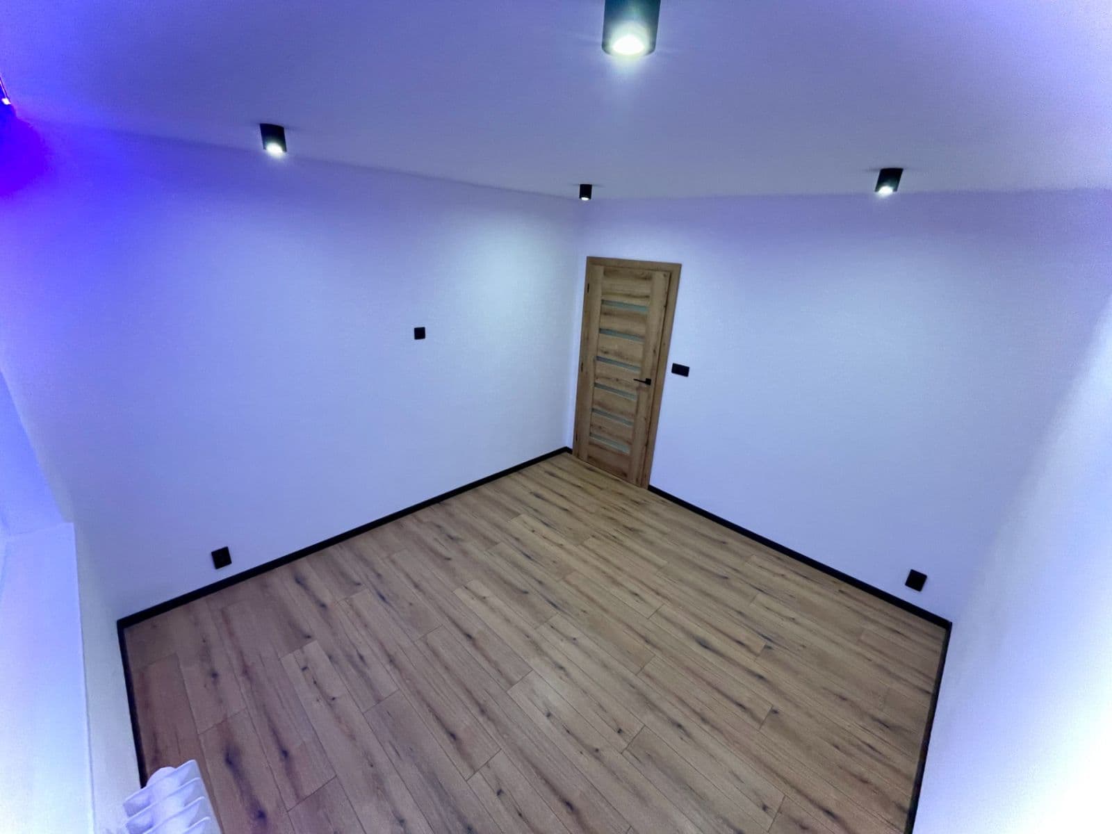 Predaj bytu 3-izbový 64 m², Výškovická, Ostrava, Moravskoslezský kraj Predaj bytu 3-izbový 64 m², Výškovická, Ostrava, Moravskoslezský kraj