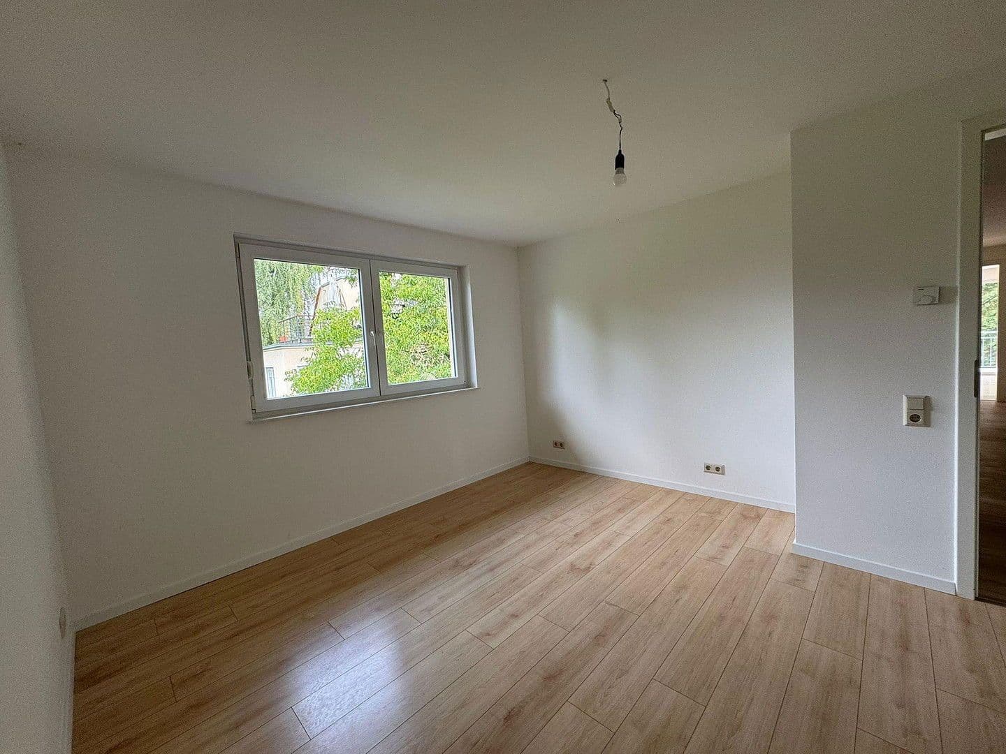 Predaj bytu 3-izbový 82 m², Bonn, Severné Porýnie - Westfálsko Predaj bytu 3-izbový 82 m², Bonn, Severné Porýnie - Westfálsko