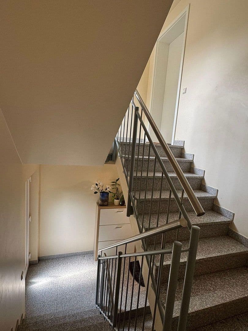 Predaj bytu 3-izbový 82 m², Bonn, Severné Porýnie - Westfálsko Predaj bytu 3-izbový 82 m², Bonn, Severné Porýnie - Westfálsko