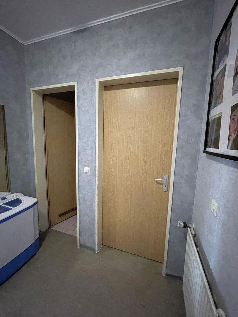 Prenájom bytu 4-izbový 105 m², Burglengenfeld, Bavorsko Prenájom bytu 4-izbový 105 m², Burglengenfeld, Bavorsko