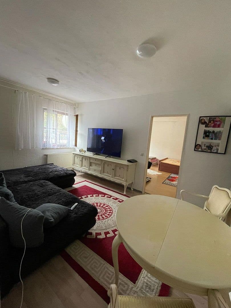 Prenájom bytu 4-izbový 105 m², Burglengenfeld, Bavorsko Prenájom bytu 4-izbový 105 m², Burglengenfeld, Bavorsko