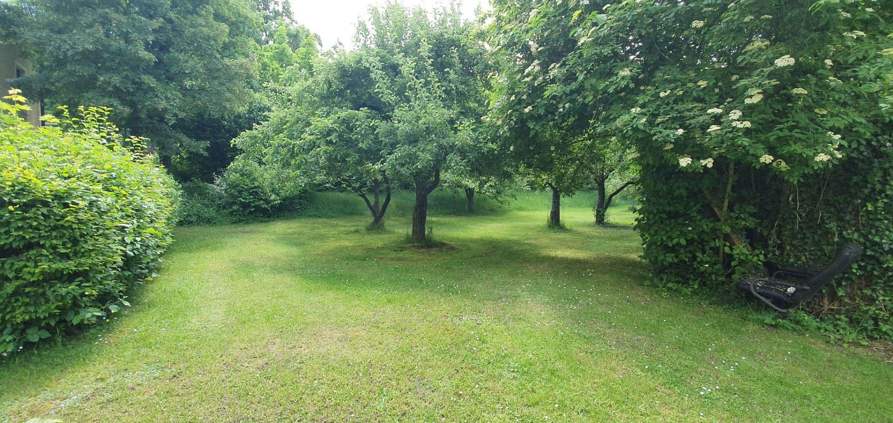 Prenájom bytu 4-izbový 105 m², Burglengenfeld, Bavorsko Prenájom bytu 4-izbový 105 m², Burglengenfeld, Bavorsko