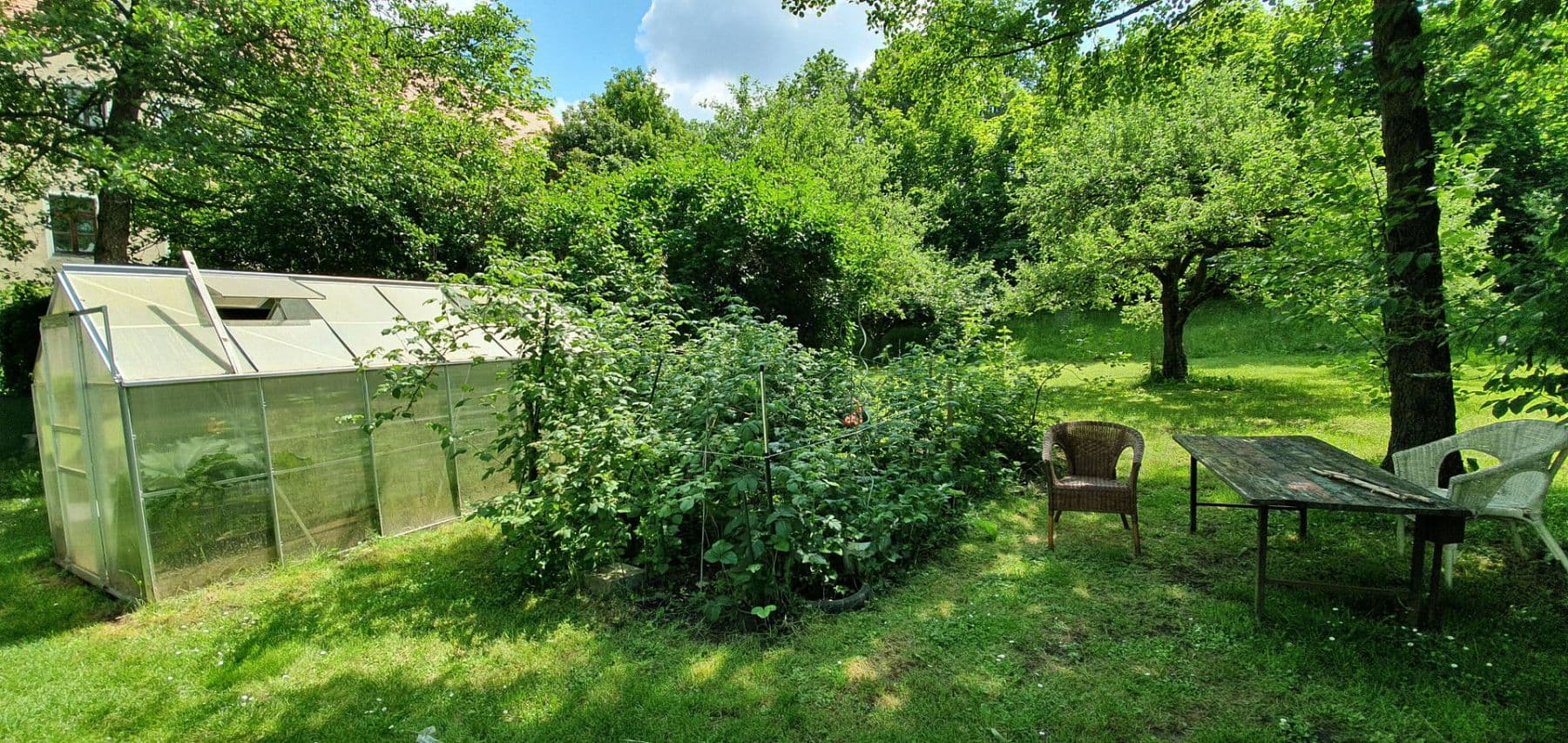 Prenájom bytu 4-izbový 105 m², Burglengenfeld, Bavorsko Prenájom bytu 4-izbový 105 m², Burglengenfeld, Bavorsko