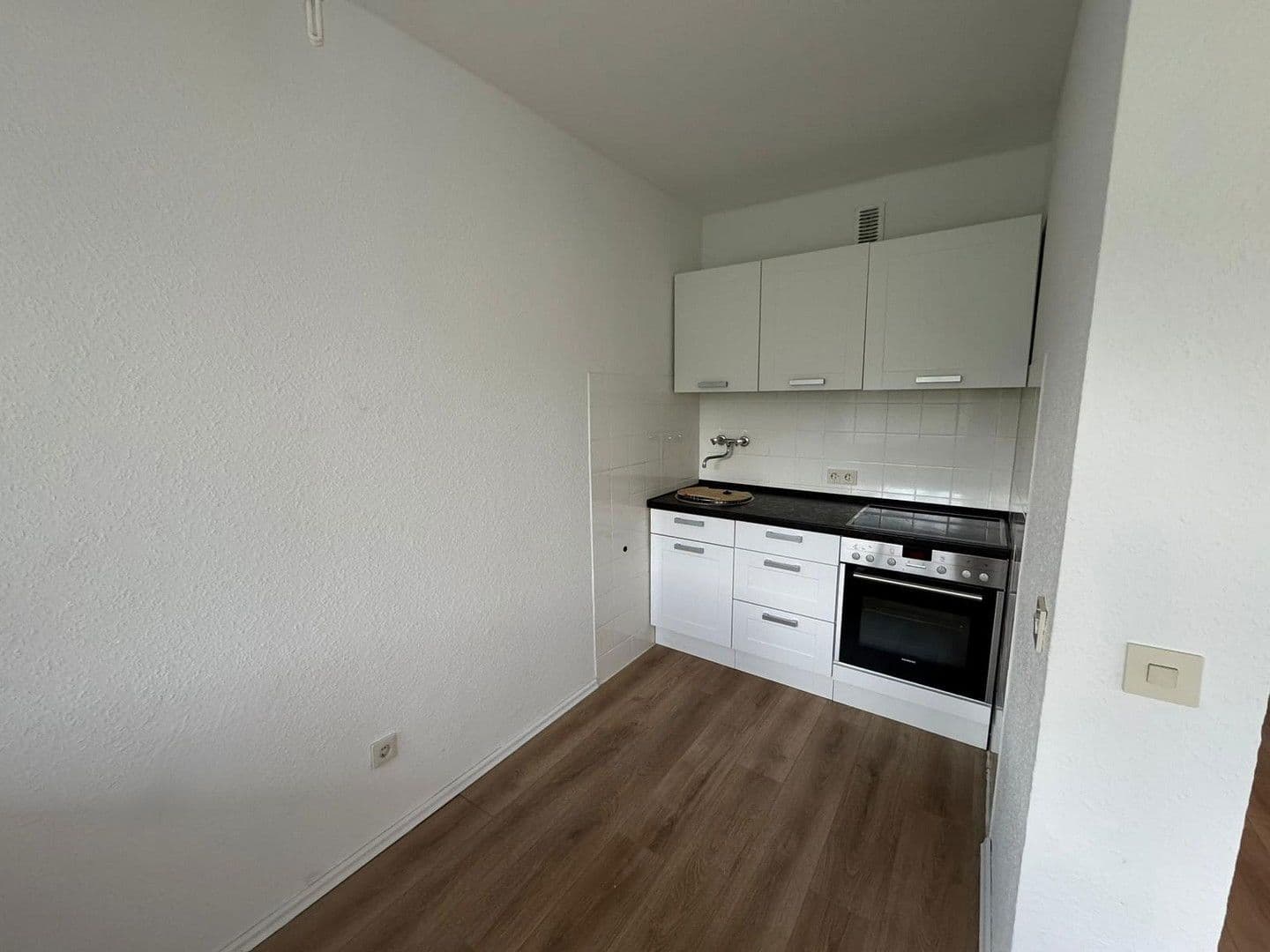 Prenájom bytu 1-izbový 40 m², Gropiusweg 23, Bochum, Severné Porýnie - Westfálsko Prenájom bytu 1-izbový 40 m², Gropiusweg 23, Bochum, Severné Porýnie - Westfálsko