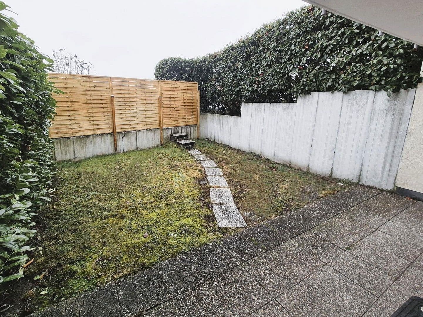 Prenájom bytu 2-izbový 67 m², Grenzach-Wyhlen, Bádensko-Wurttembersko Prenájom bytu 2-izbový 67 m², Grenzach-Wyhlen, Bádensko-Wurttembersko