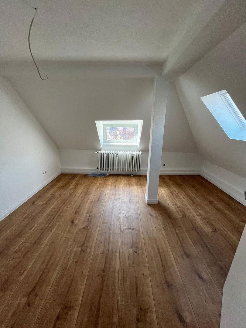 Prenájom bytu 1-izbový 40 m², Gutenbergstr. 2, Pforzheim, Bádensko-Wurttembersko Prenájom bytu 1-izbový 40 m², Gutenbergstr. 2, Pforzheim, Bádensko-Wurttembersko