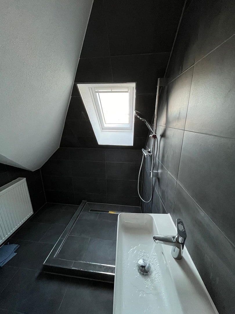 Prenájom bytu 1-izbový 40 m², Gutenbergstr. 2, Pforzheim, Bádensko-Wurttembersko Prenájom bytu 1-izbový 40 m², Gutenbergstr. 2, Pforzheim, Bádensko-Wurttembersko