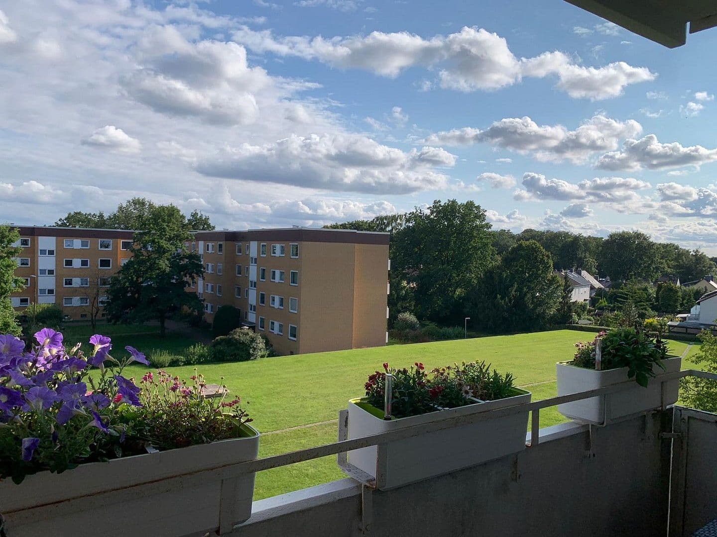 Predaj bytu 4-izbový 84 m², Isernhagen, Dolné Sasko Predaj bytu 4-izbový 84 m², Isernhagen, Dolné Sasko