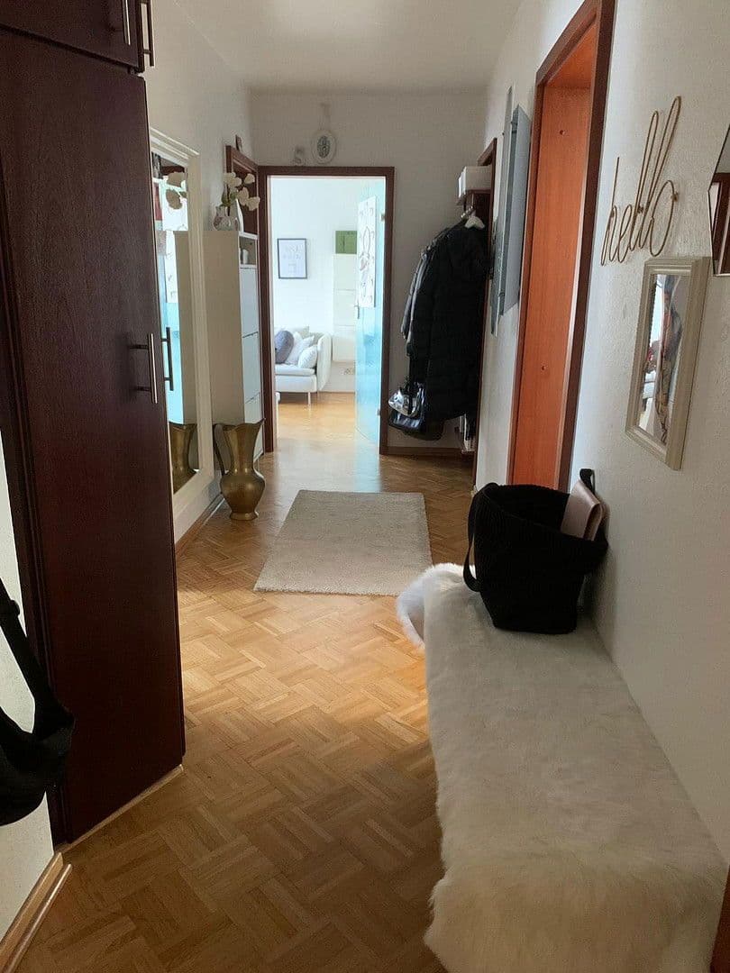 Predaj bytu 4-izbový 84 m², Isernhagen, Dolné Sasko Predaj bytu 4-izbový 84 m², Isernhagen, Dolné Sasko