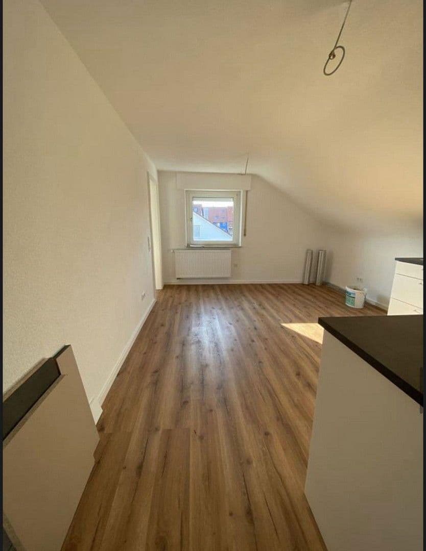 Prenájom bytu 2-izbový 90 m², Sankt-Catharina-Straße 10, Grabenstetten, Bádensko-Wurttembersko Prenájom bytu 2-izbový 90 m², Sankt-Catharina-Straße 10, Grabenstetten, Bádensko-Wurttembersko