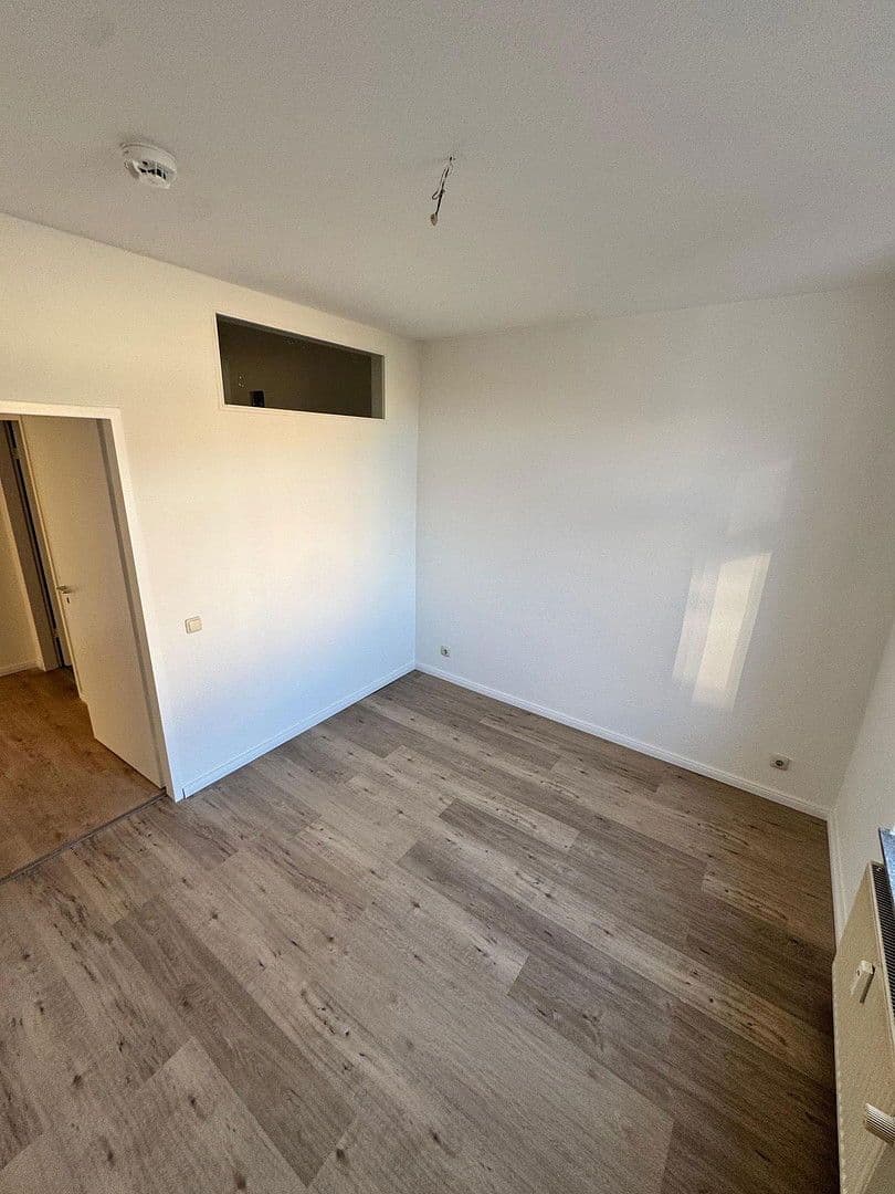 Prenájom bytu 3-izbový 72 m², Fouquéstraße 8, Brandenburg an der Havel, Brandenbursko Prenájom bytu 3-izbový 72 m², Fouquéstraße 8, Brandenburg an der Havel, Brandenbursko