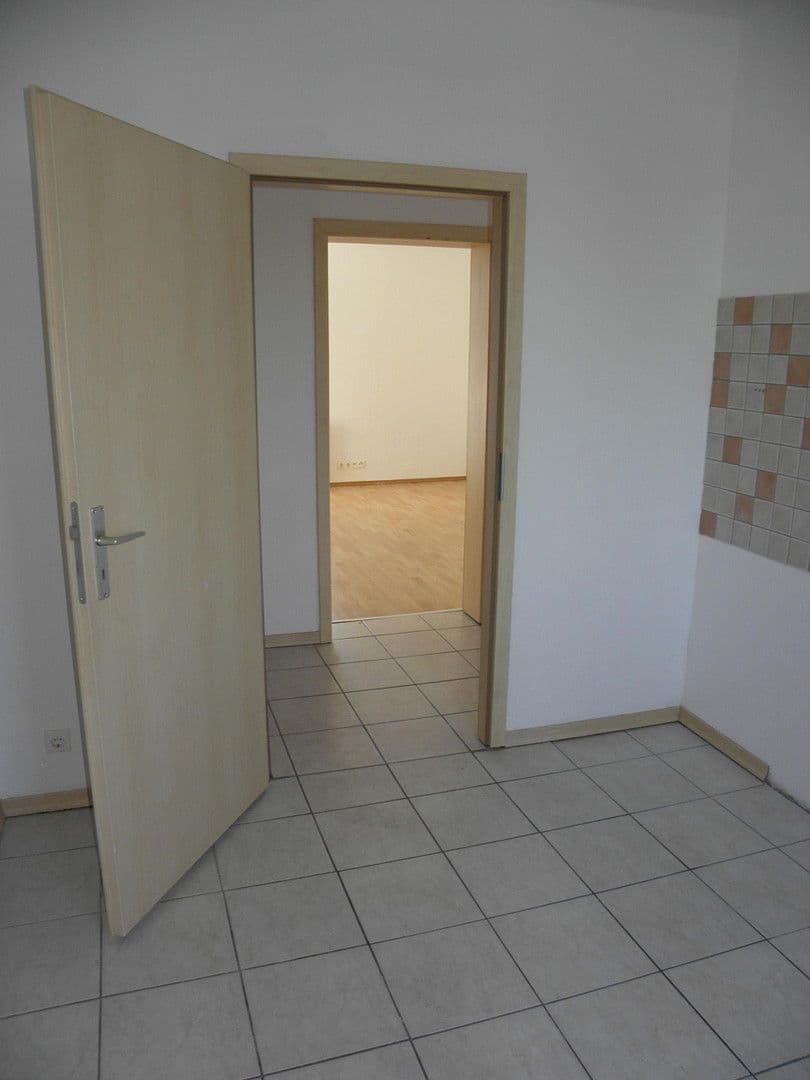 Prenájom bytu 2-izbový 60 m², Wernigeröder Straße 44, Magdeburg, Sasko-Anhaltsko Prenájom bytu 2-izbový 60 m², Wernigeröder Straße 44, Magdeburg, Sasko-Anhaltsko