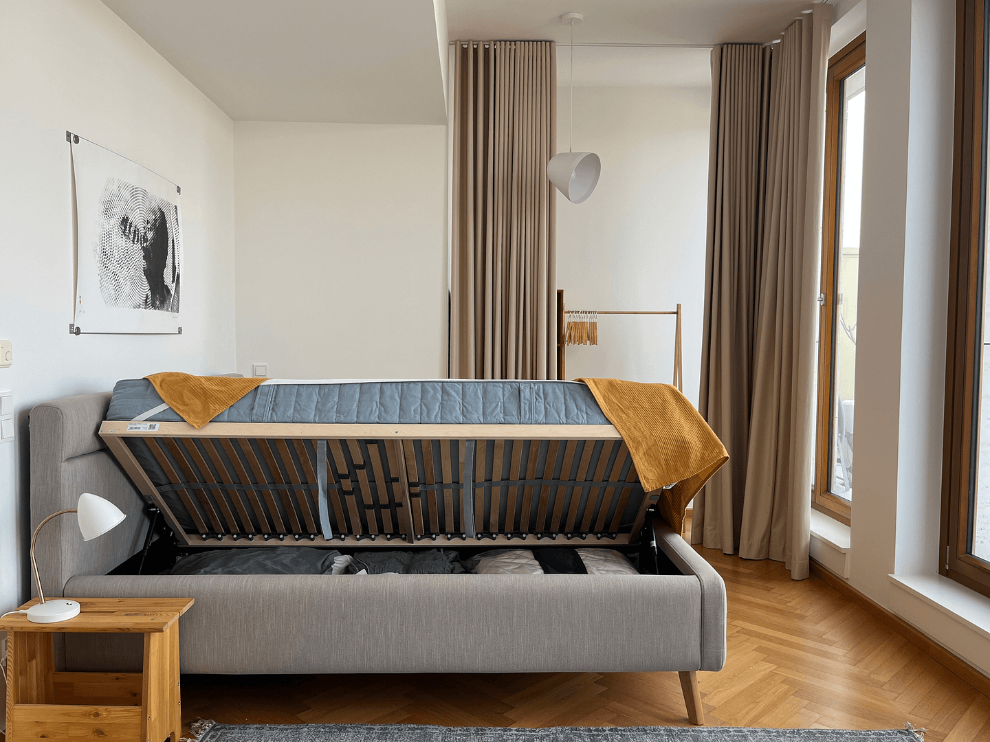 Prenájom bytu 3-izbový 120 m², Berlin, Berlín Prenájom bytu 3-izbový 120 m², Berlin, Berlín