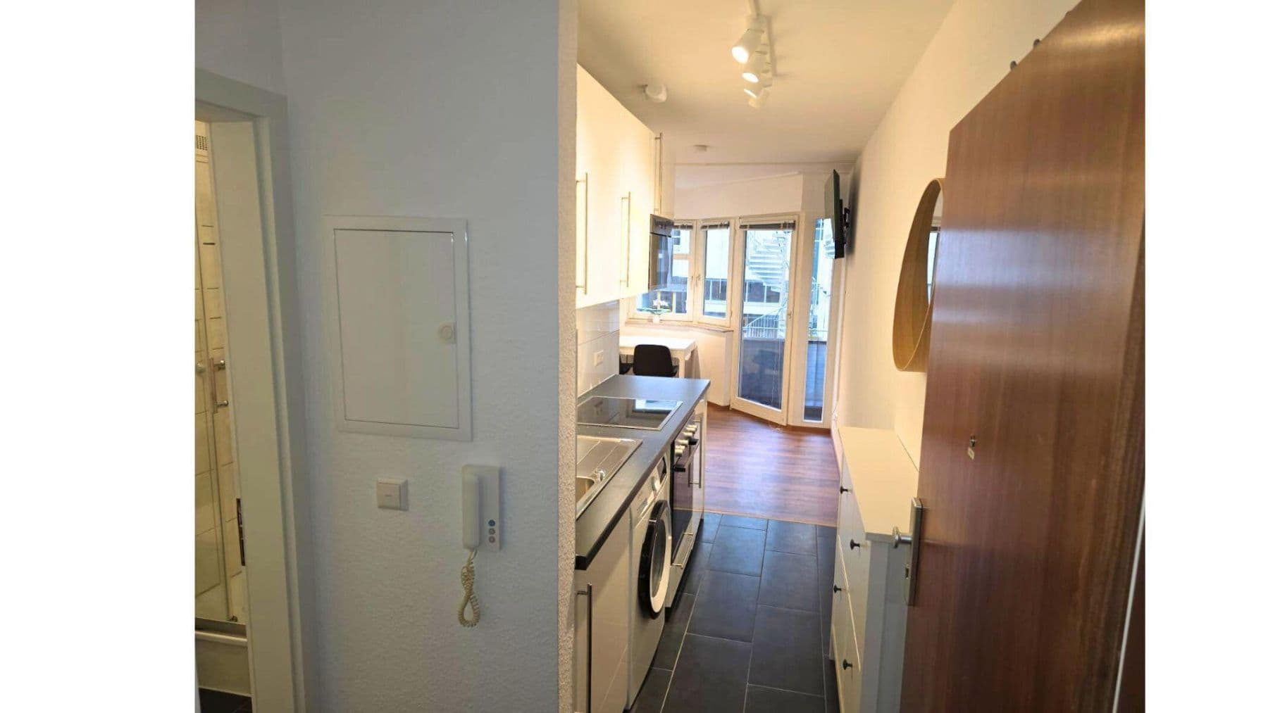 Prenájom bytu 1-izbový 21 m², L7, 6a, Mannheim, Bádensko-Wurttembersko Prenájom bytu 1-izbový 21 m², L7, 6a, Mannheim, Bádensko-Wurttembersko