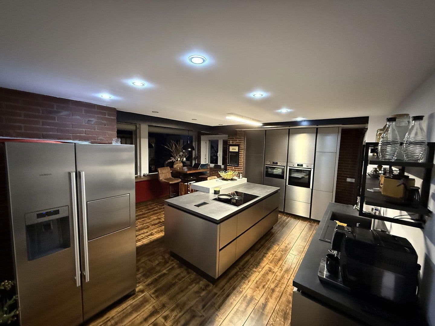 Predaj domu 183 m², pozemek 1.249 m², Remscheid, Severné Porýnie - Westfálsko Predaj domu 183 m², pozemek 1.249 m², Remscheid, Severné Porýnie - Westfálsko