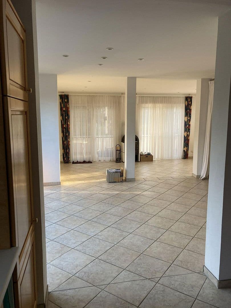 Predaj domu 179 m², pozemek 268 m², Duisburg, Severné Porýnie - Westfálsko Predaj domu 179 m², pozemek 268 m², Duisburg, Severné Porýnie - Westfálsko