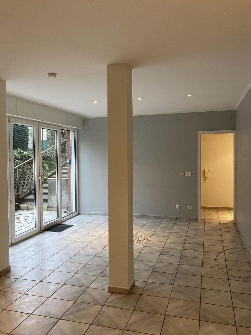 Predaj domu 179 m², pozemek 268 m², Duisburg, Severné Porýnie - Westfálsko Predaj domu 179 m², pozemek 268 m², Duisburg, Severné Porýnie - Westfálsko