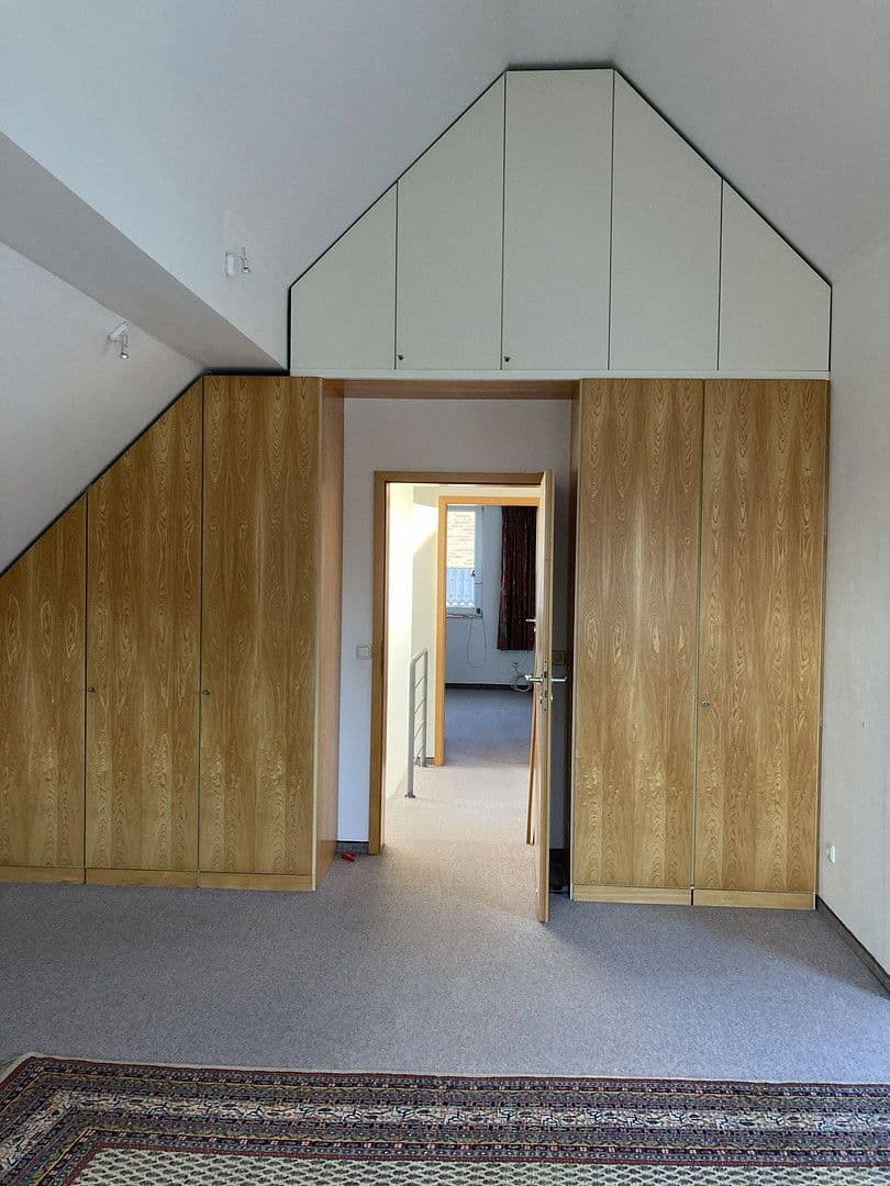 Predaj domu 179 m², pozemek 268 m², Duisburg, Severné Porýnie - Westfálsko Predaj domu 179 m², pozemek 268 m², Duisburg, Severné Porýnie - Westfálsko