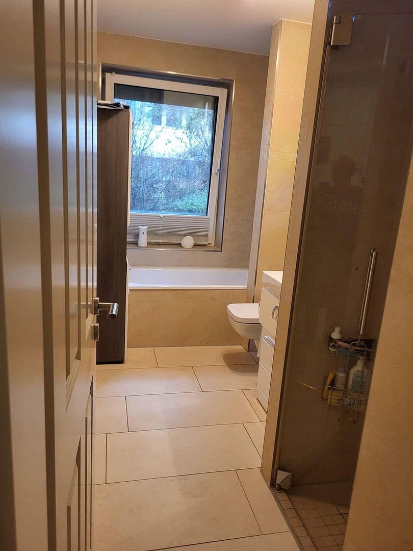 Predaj bytu 4-izbový 78 m², Hamburg, Hamburg Predaj bytu 4-izbový 78 m², Hamburg, Hamburg