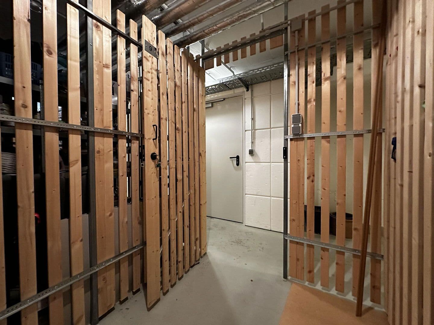 Prenájom bytu 1-izbový 45 m², Endenicher Str. 308, Bonn, Severné Porýnie - Westfálsko Prenájom bytu 1-izbový 45 m², Endenicher Str. 308, Bonn, Severné Porýnie - Westfálsko