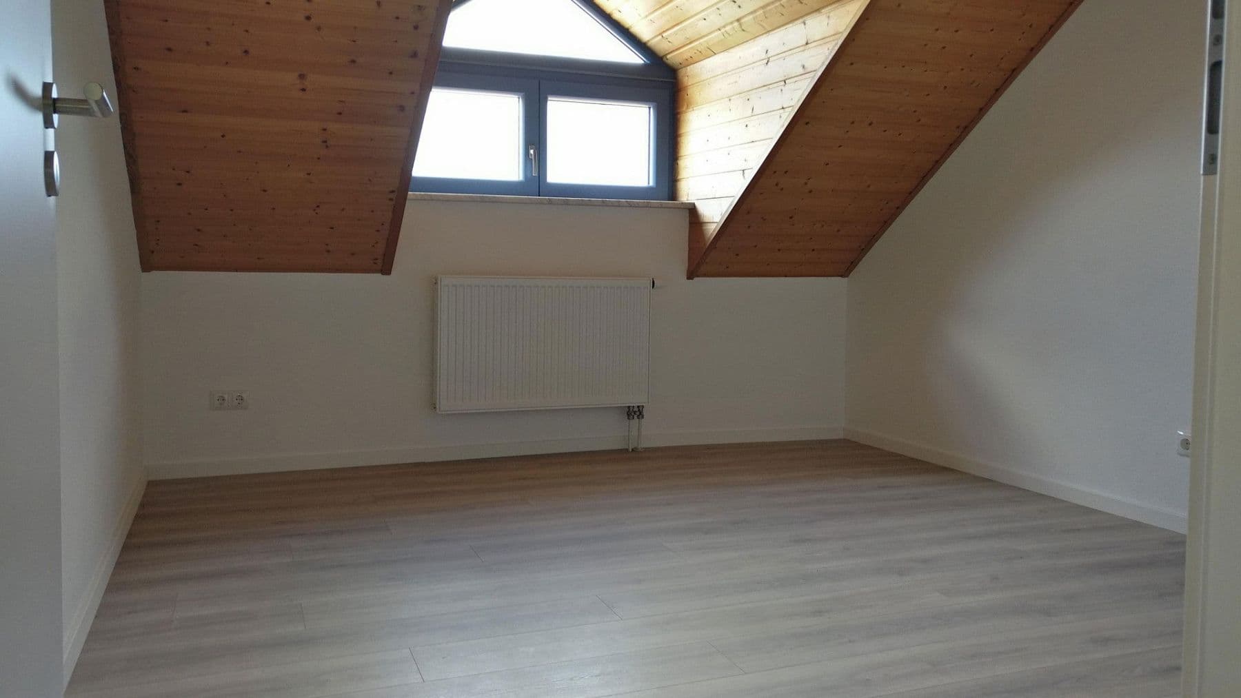 Predaj bytu 3-izbový 76 m², Würzburg, Bavorsko Predaj bytu 3-izbový 76 m², Würzburg, Bavorsko