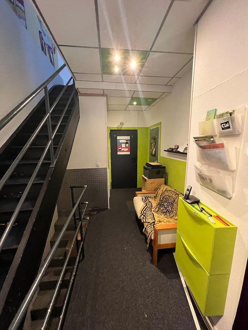 Prenájom kancelárie 138 m², Plöck 29, Heidelberg, Bádensko-Wurttembersko Prenájom kancelárie 138 m², Plöck 29, Heidelberg, Bádensko-Wurttembersko