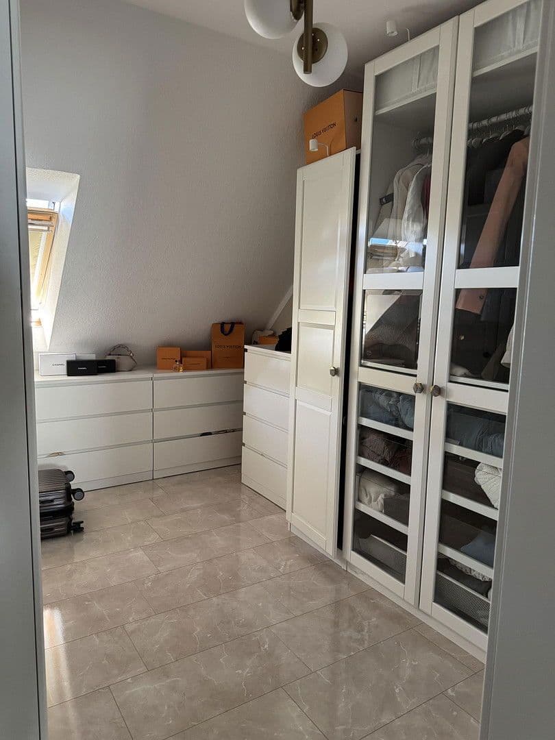 Predaj domu 128 m², pozemek 330 m², Orthleut 15, Langenhagen, Dolné Sasko Predaj domu 128 m², pozemek 330 m², Orthleut 15, Langenhagen, Dolné Sasko