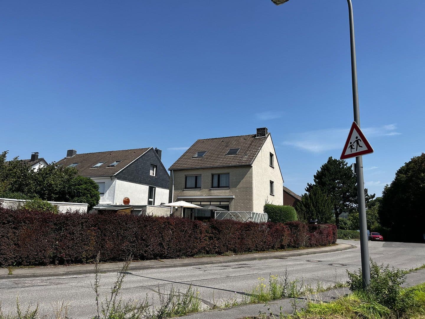 Predaj domu 152 m², pozemek 360 m², Auf Überhaaren 51, Aachen, Severné Porýnie - Westfálsko Predaj domu 152 m², pozemek 360 m², Auf Überhaaren 51, Aachen, Severné Porýnie - Westfálsko