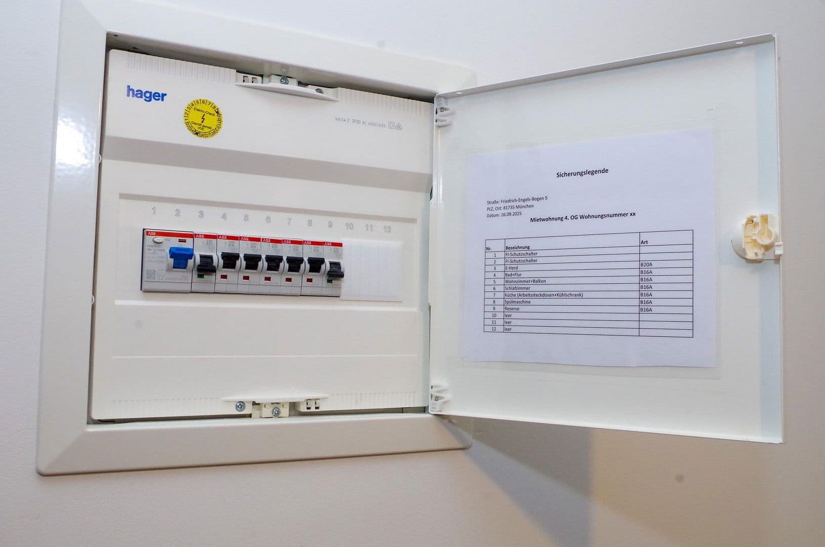 Predaj bytu 2-izbový 68 m², Friedrich-Engels-Bogen 5, München, Bavorsko Predaj bytu 2-izbový 68 m², Friedrich-Engels-Bogen 5, München, Bavorsko