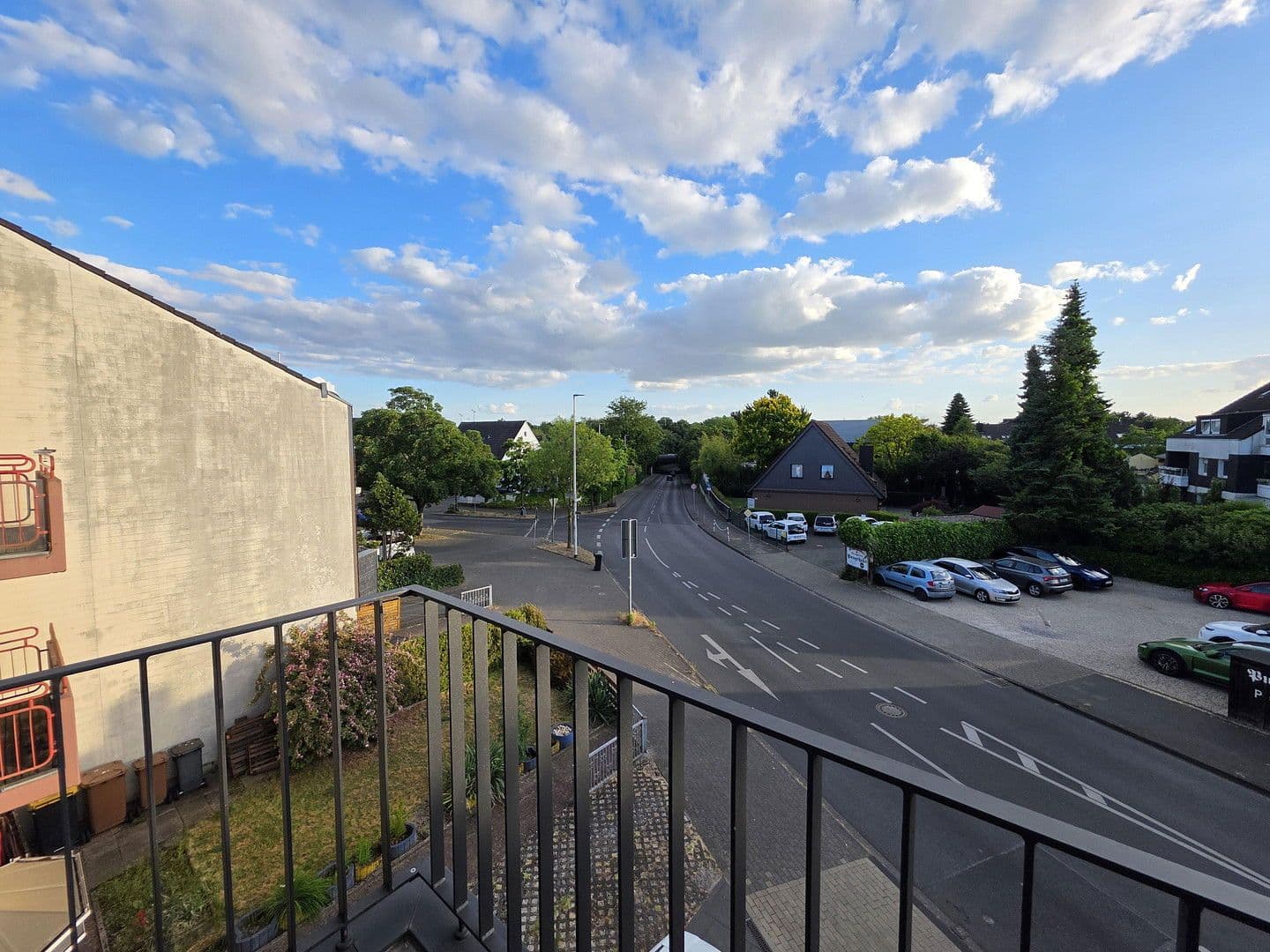 Prenájom bytu 3-izbový 110 m², Hilden, Severné Porýnie - Westfálsko Prenájom bytu 3-izbový 110 m², Hilden, Severné Porýnie - Westfálsko