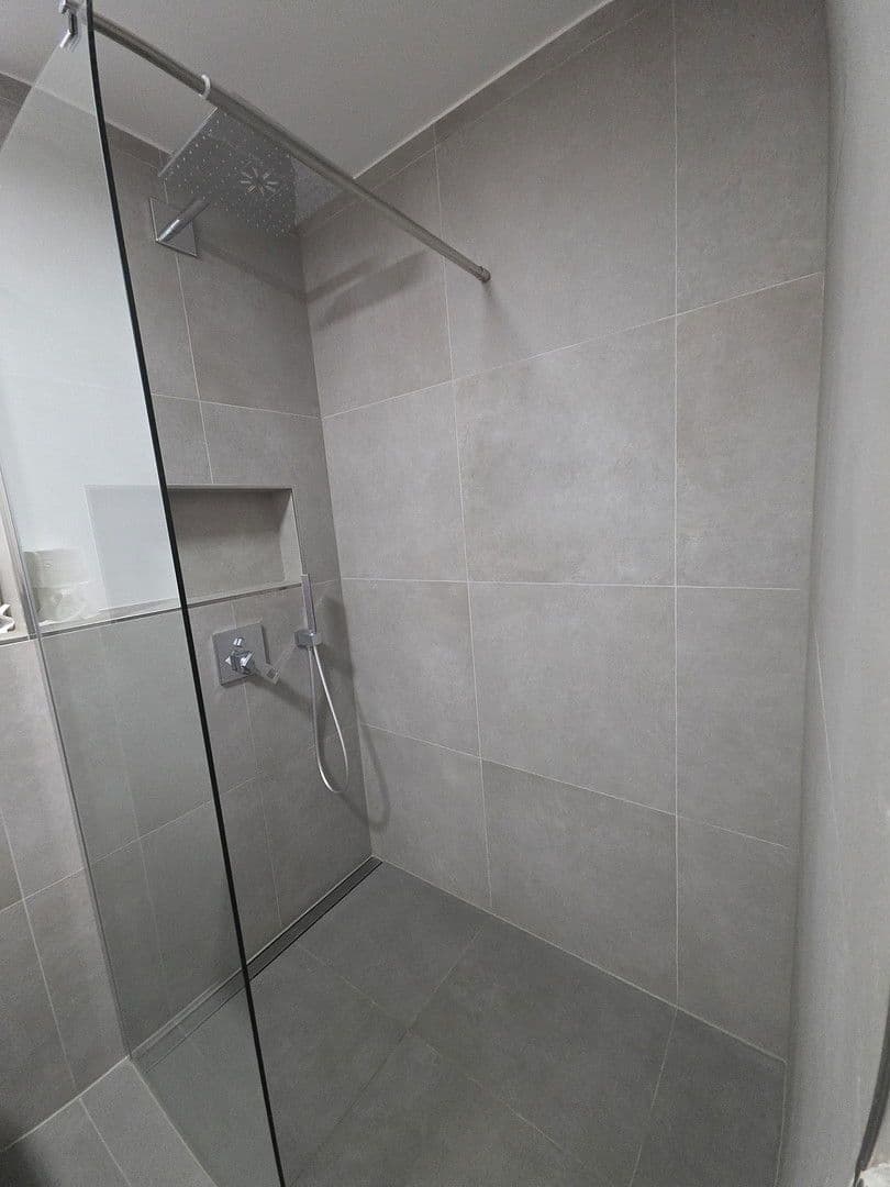 Prenájom bytu 3-izbový 110 m², Hilden, Severné Porýnie - Westfálsko Prenájom bytu 3-izbový 110 m², Hilden, Severné Porýnie - Westfálsko