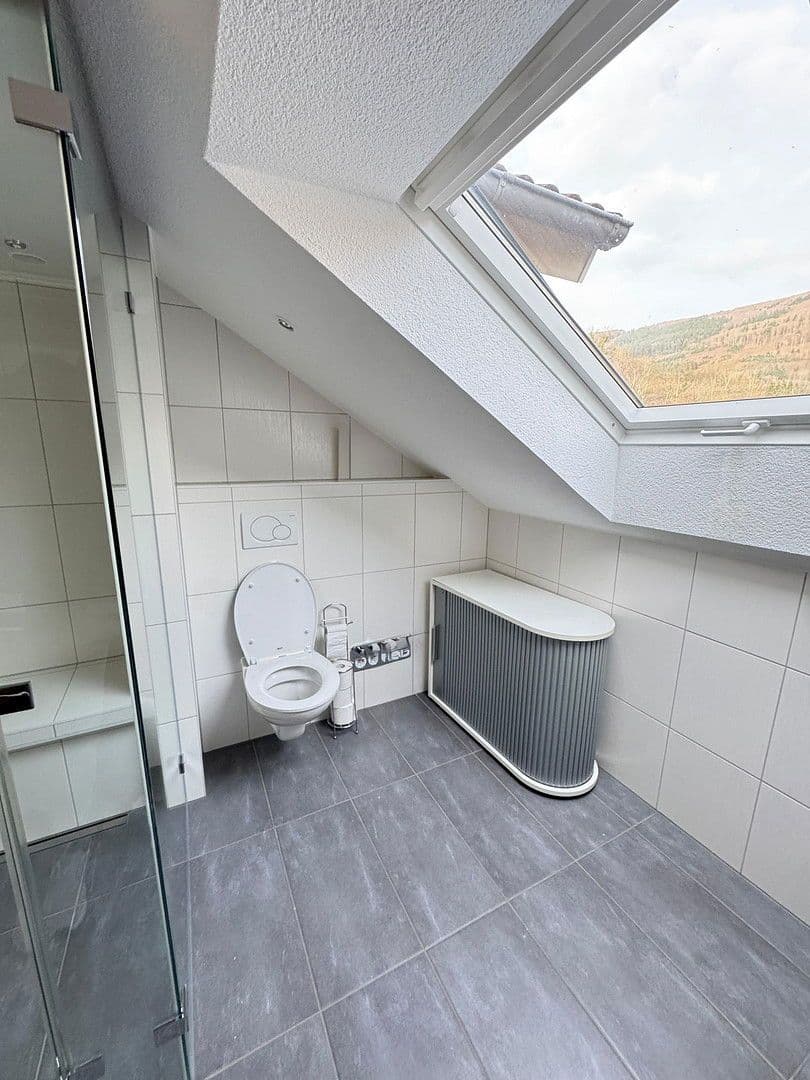 Prenájom bytu 3-izbový 88 m², Wehr, Bádensko-Wurttembersko Prenájom bytu 3-izbový 88 m², Wehr, Bádensko-Wurttembersko