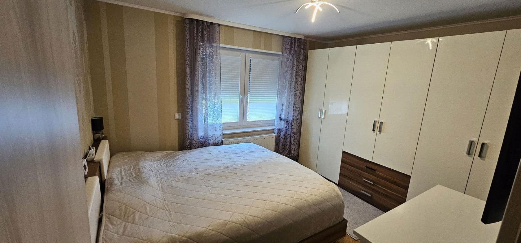 Predaj bytu 5-izbový 110 m², Osnabrück, Dolné Sasko Predaj bytu 5-izbový 110 m², Osnabrück, Dolné Sasko